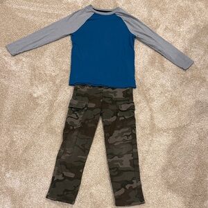 Blue and Gray boys Raglan Shirt and green camo cargo pants. EUC. 7 slim and S